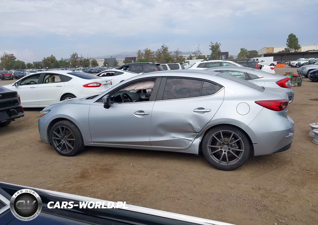 2017 Mazda Mazda3 Touring VIN:3MZBN1V70HM115743 - 15