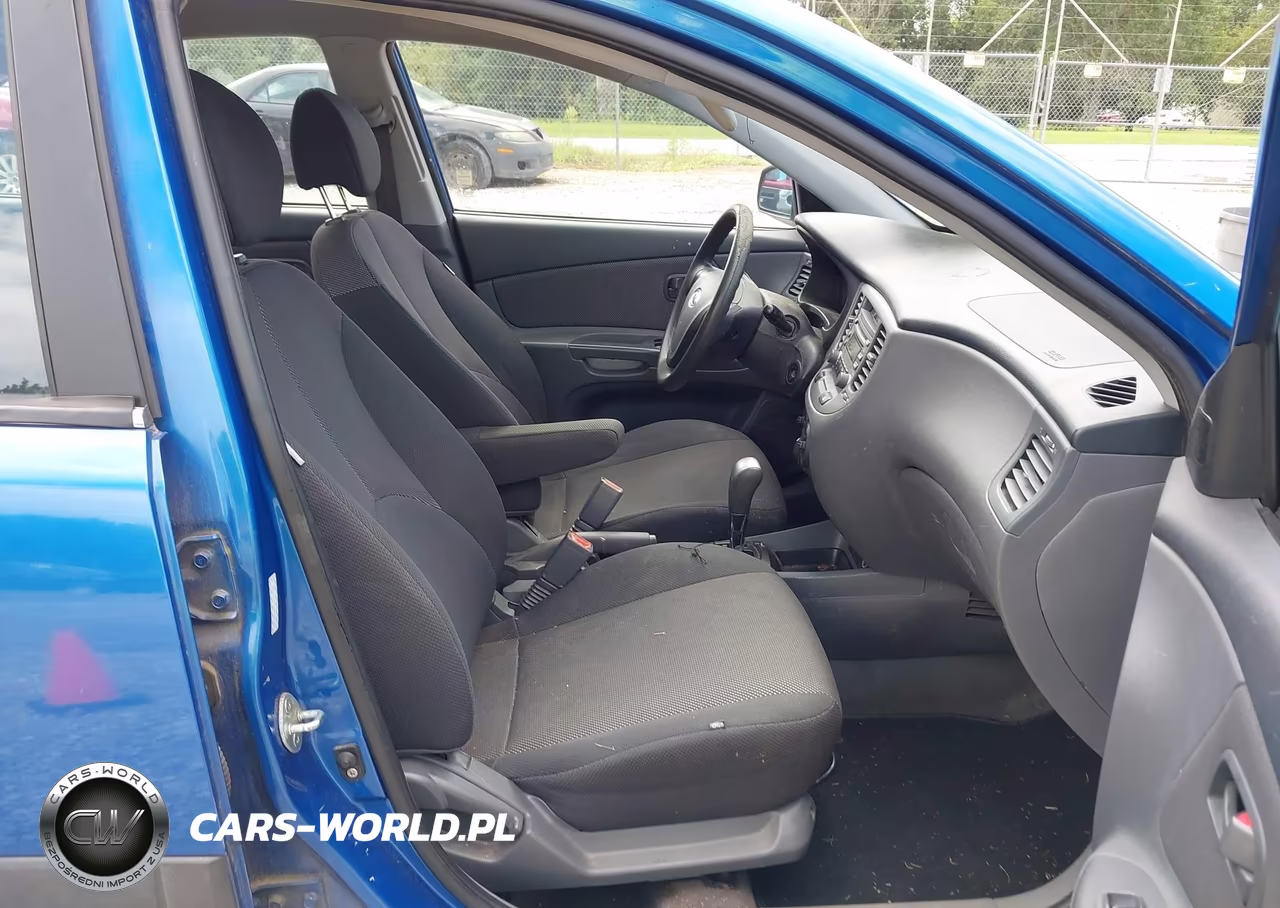 2008 Kia Rio Lx VIN:KNADE123186412854 - 5