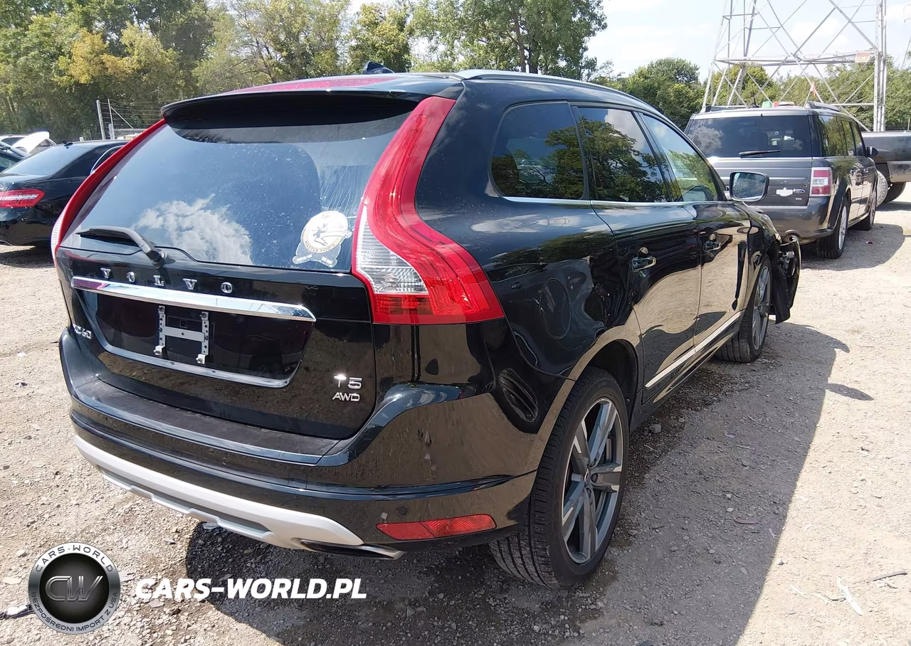 2017 Volvo Xc60 T5 Dynamic VIN:YV440MRR7H2079870 - 4