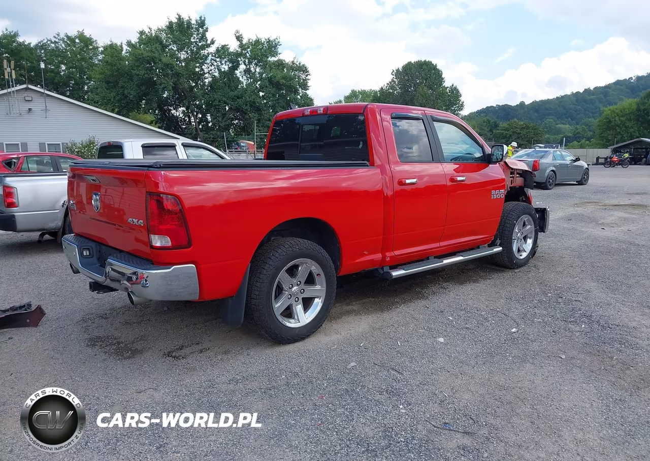 2017 Ram 1500 Big Horn 4X4 6'4 Box VIN:1C6RR7GT0HS720752 - 4