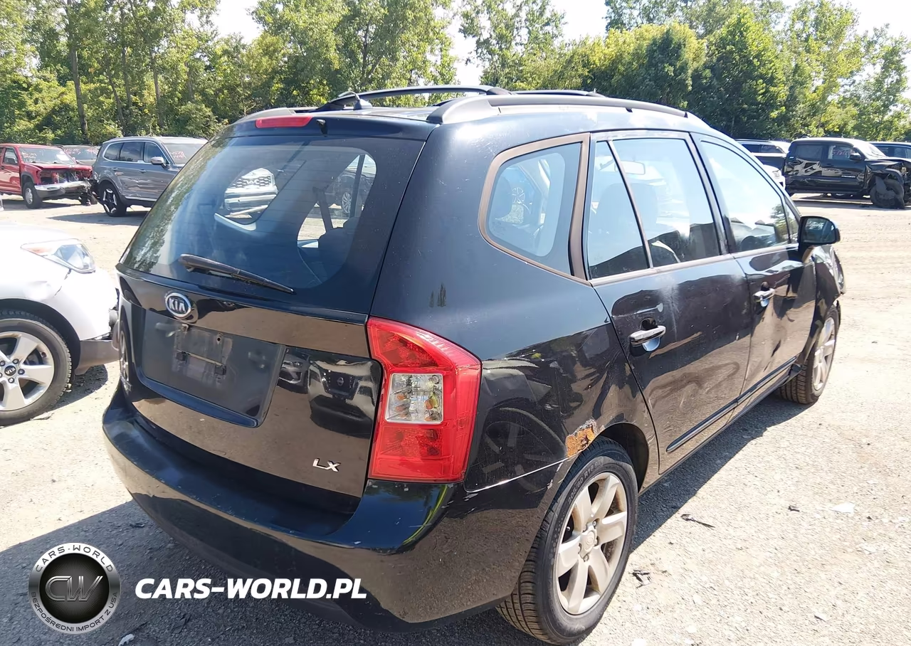2008 Kia Rondo Lx VIN:KNAFG525887209918 - 4