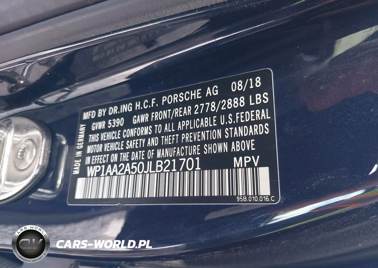 2018 Porsche Macan Sport Edition VIN:WP1AA2A50JLB21701 - 9