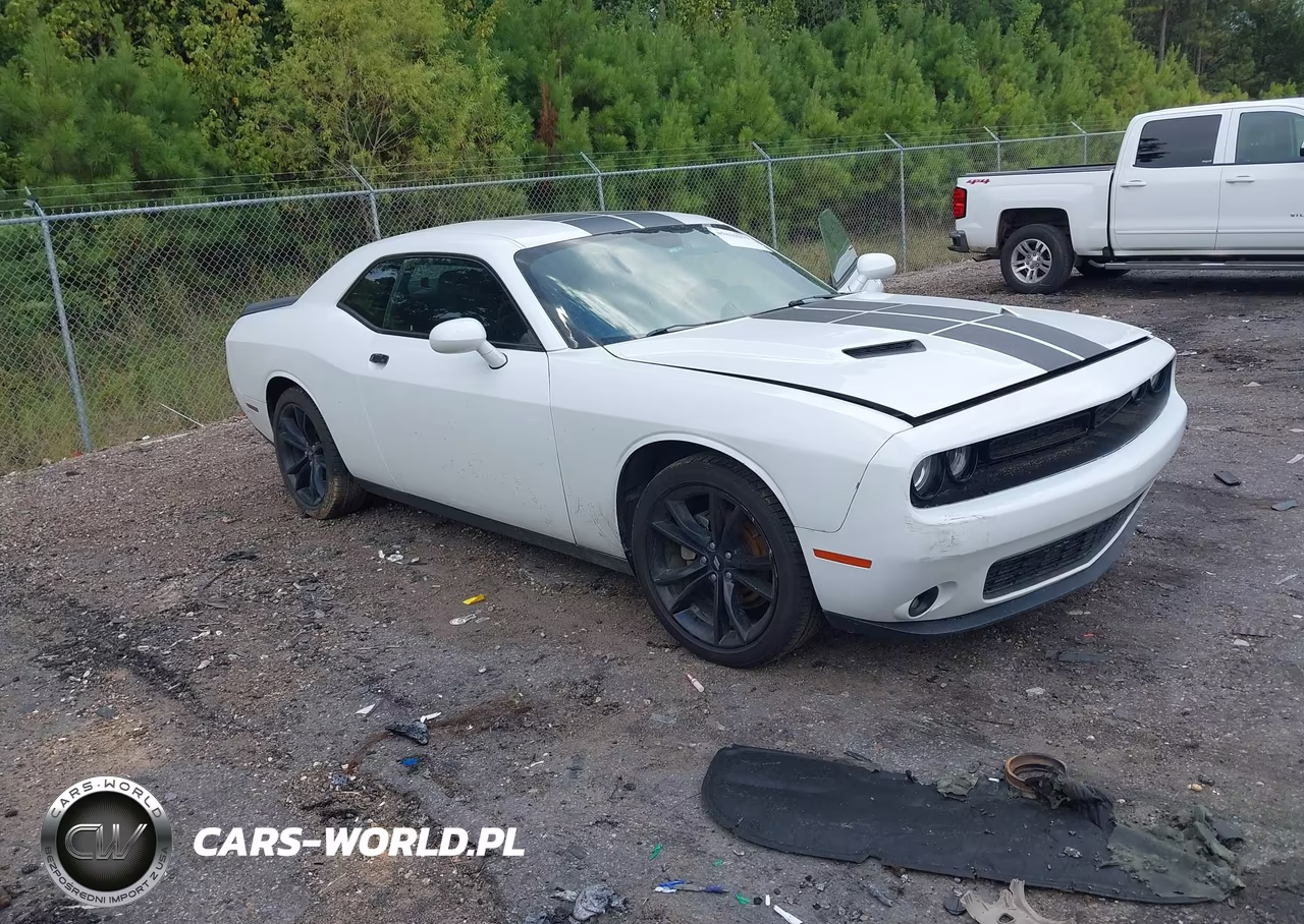 2017 Dodge Challenger Sxt