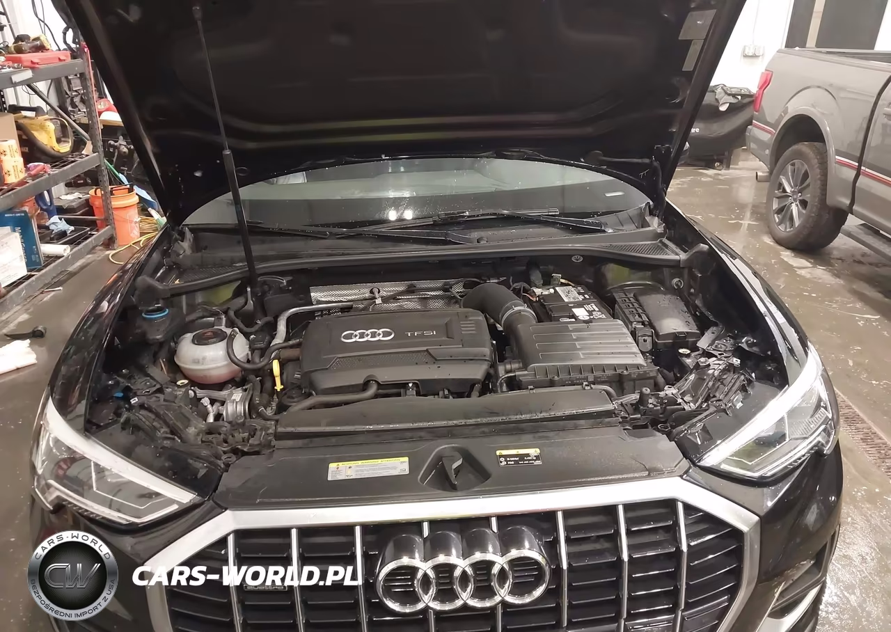 2019 Audi Q3 2.0T Premium VIN:WA1BECF30K1080422 - 10