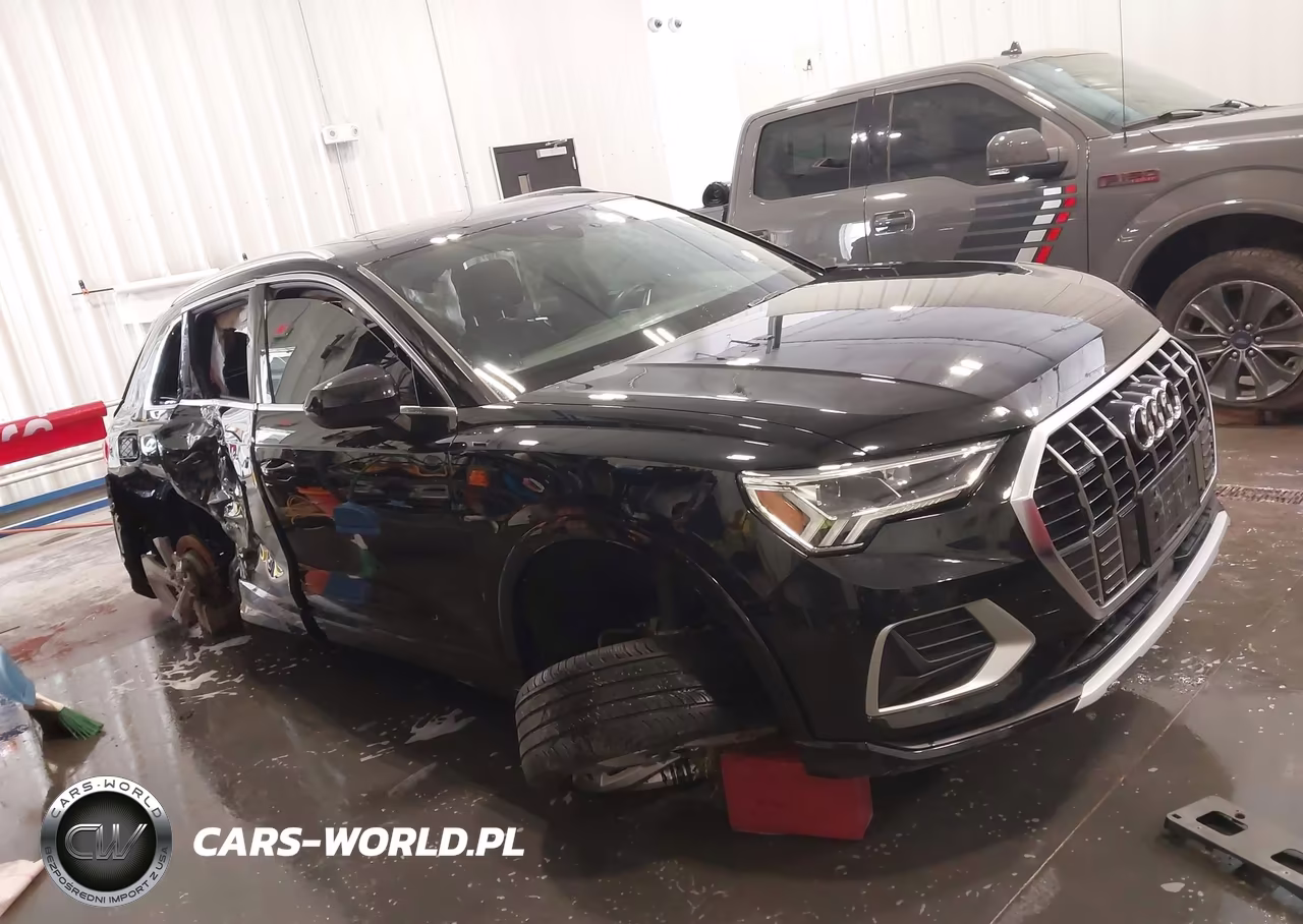 2019 Audi Q3 2.0T Premium VIN:WA1BECF30K1080422 - 13