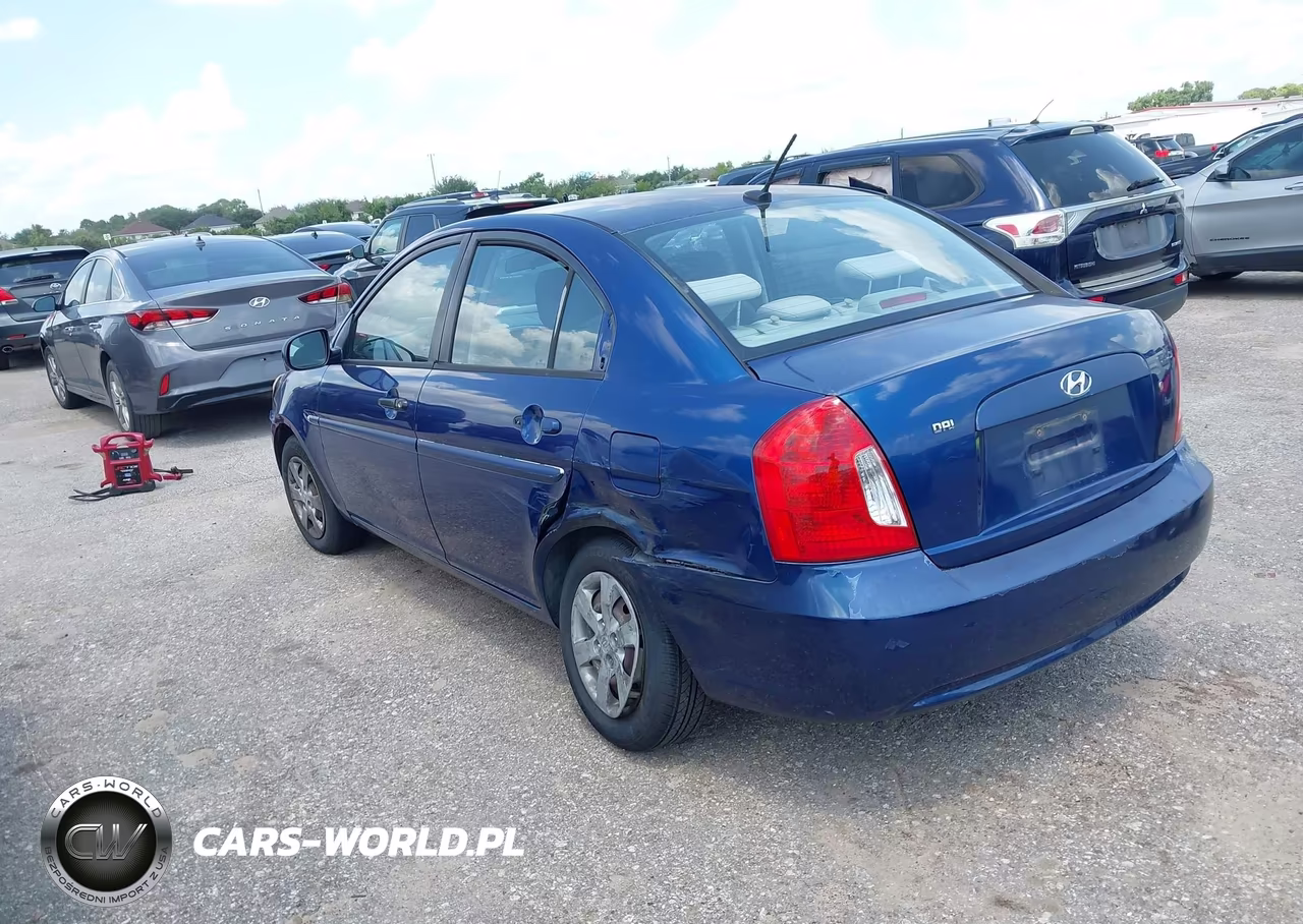 2011 Hyundai Accent Gls VIN:KMHCN4AC8BU609035 - 3