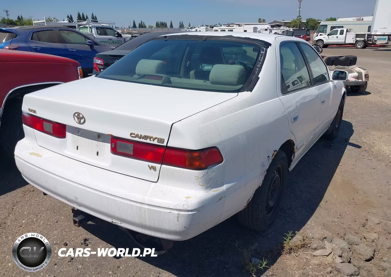 1997 Toyota Camry Le V6 VIN:4T1BF22KXVU902975 - 4