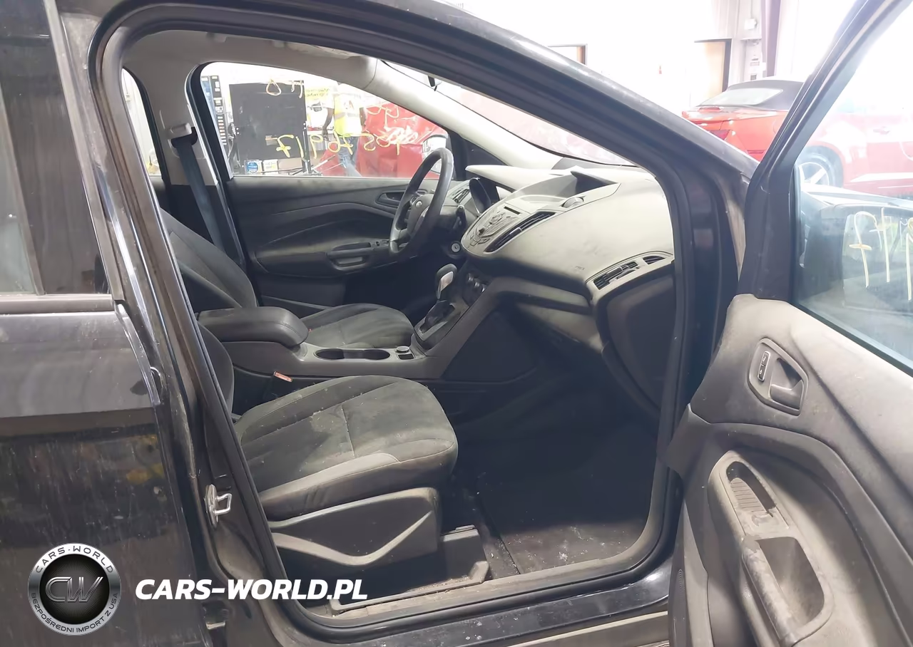 2015 Ford Escape S VIN:1FMCU0F73FUA39572 - 5
