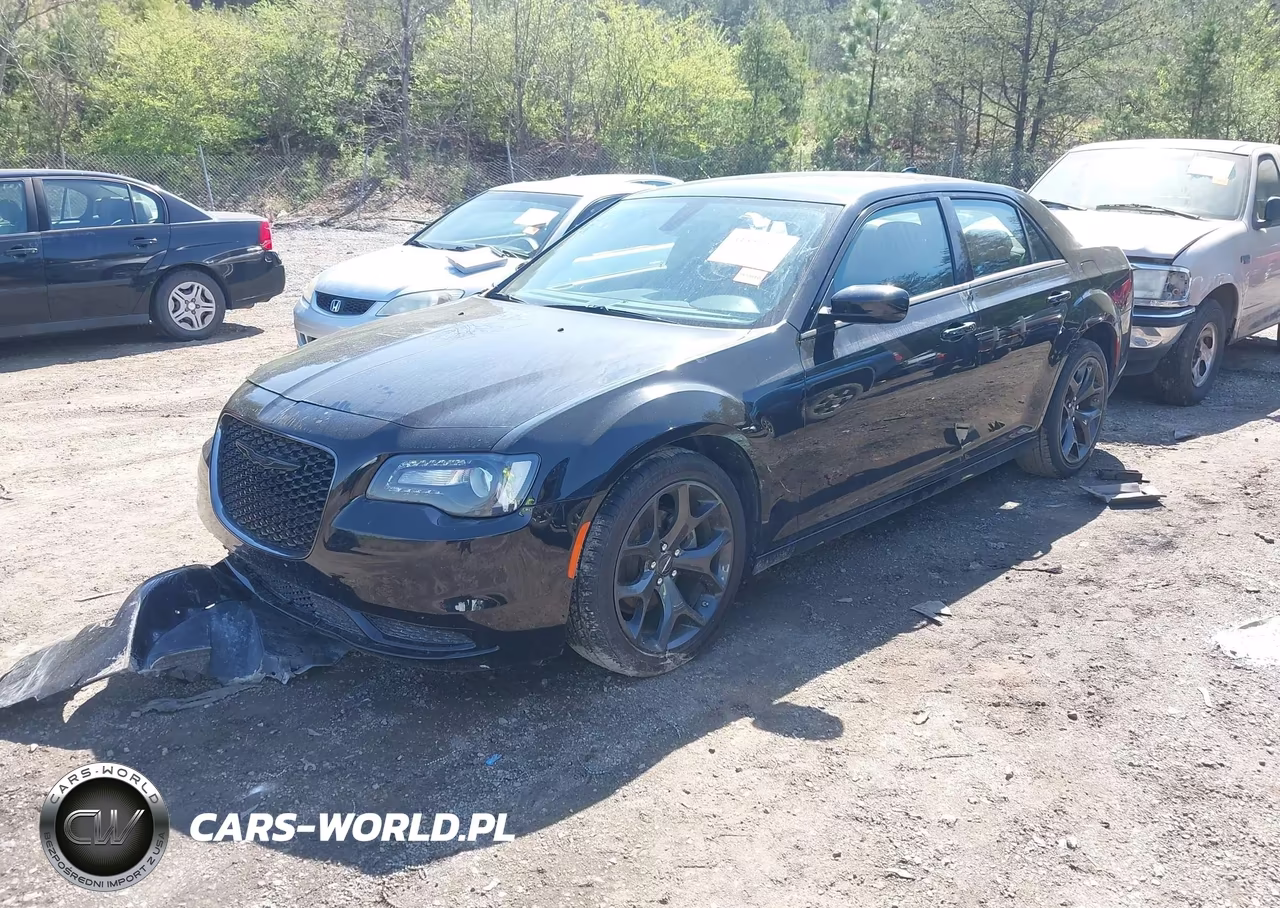 2022 Chrysler 300 Touring VIN:2C3CCAAG1NH236749 - 2