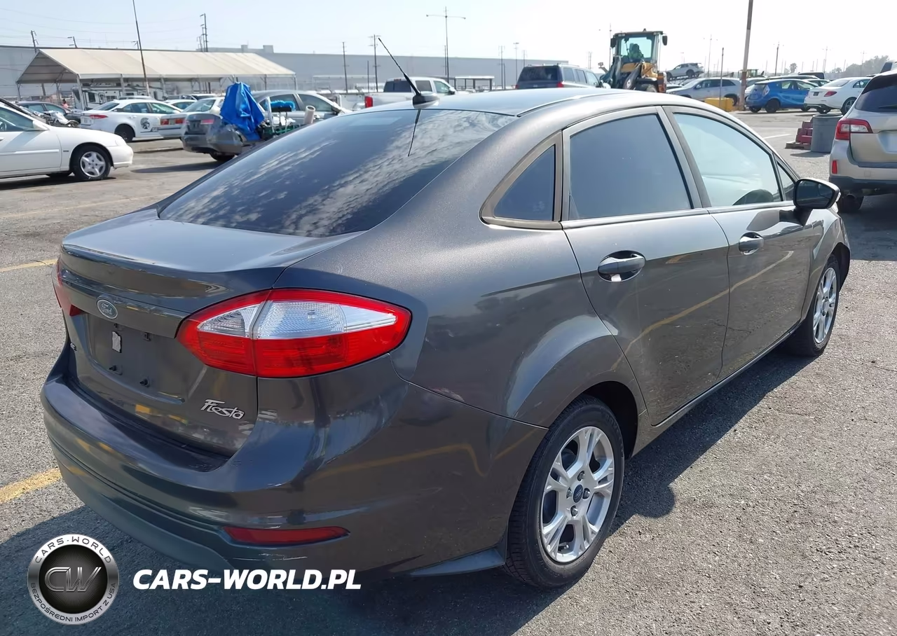 2015 Ford Fiesta Se VIN:3FADP4BJ8FM195822 - 4