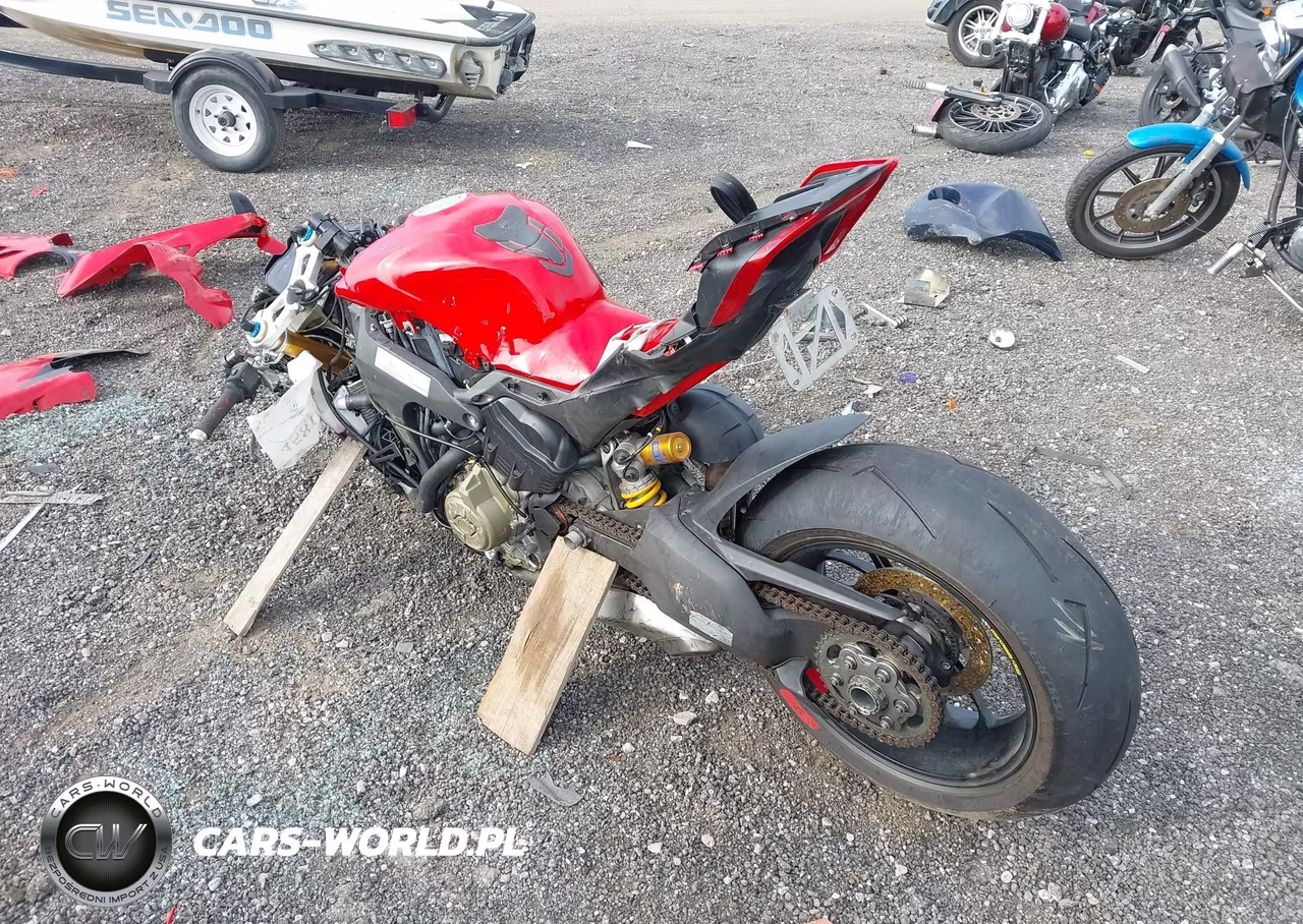 2023 Ducati Panigale V4S VIN:ZDMDAGWW7PB005153 - 3