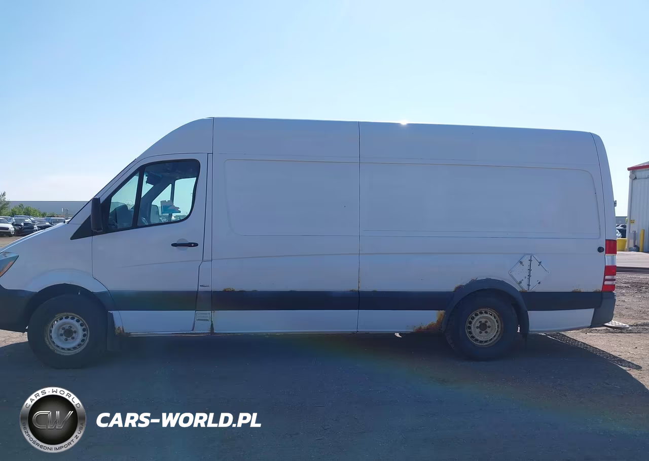 2014 Mercedes-Benz Sprinter 2500 High Roof VIN:WD3PE8DE5E5899172 - 13