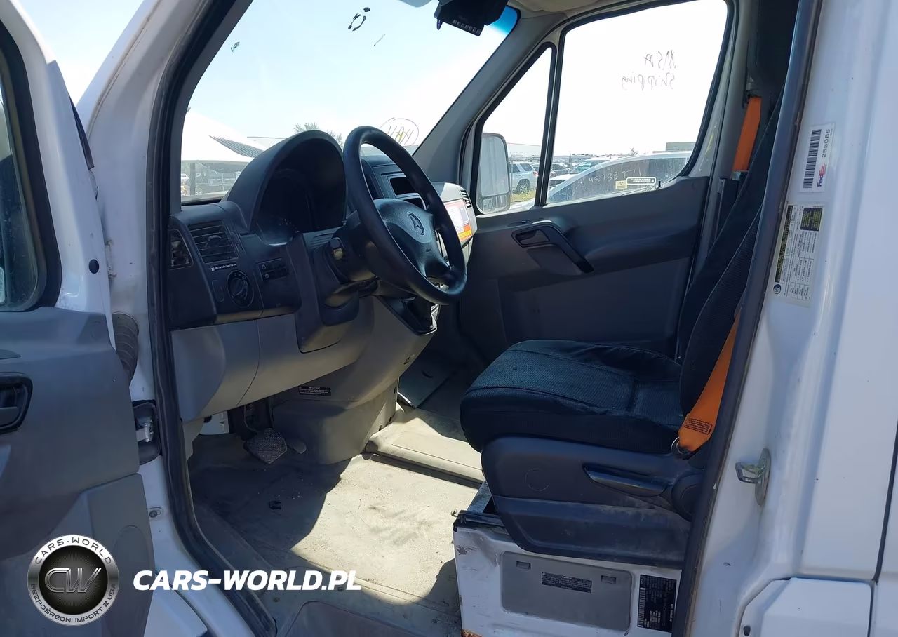 2014 Mercedes-Benz Sprinter 2500 High Roof VIN:WD3PE8DE5E5899172 - 5