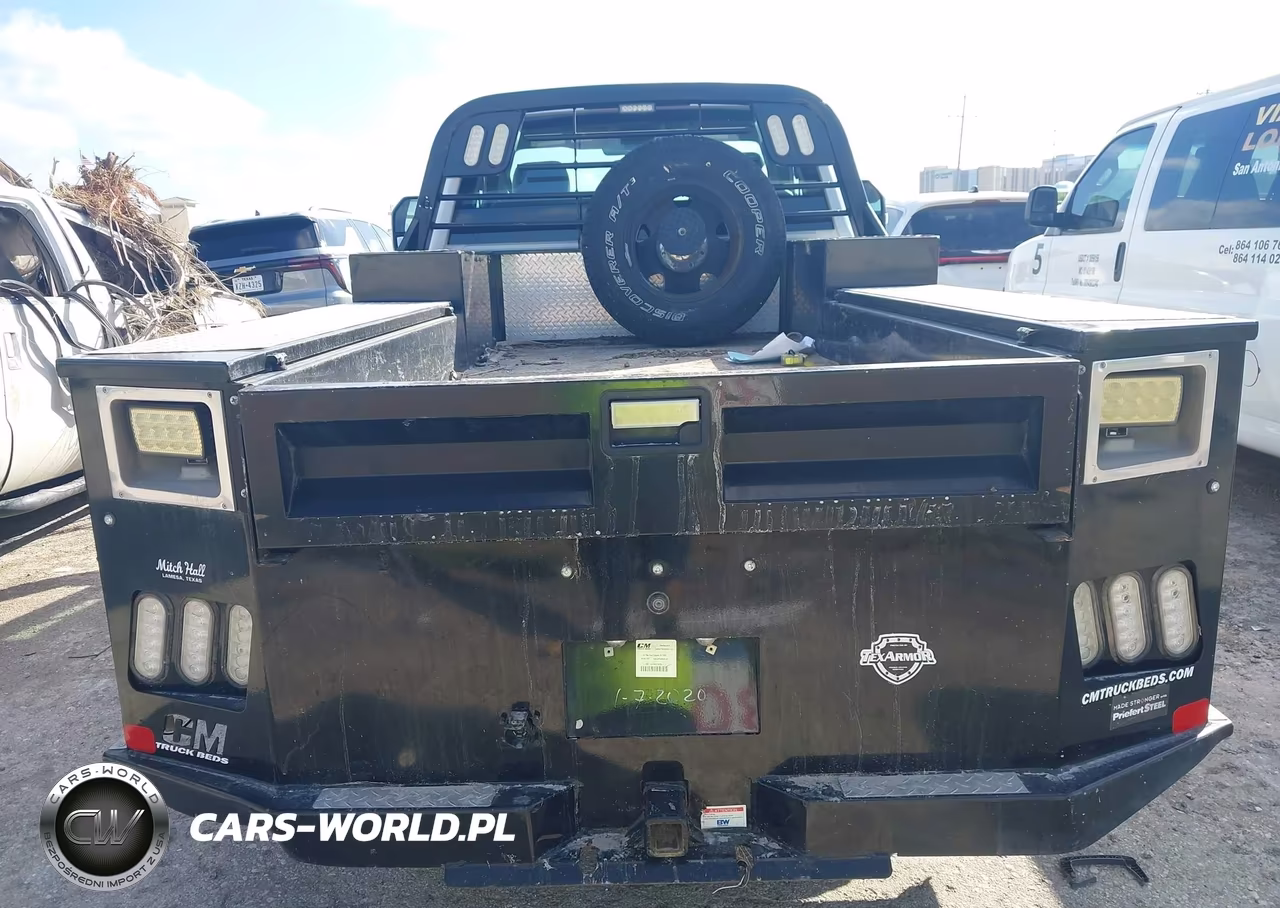 2018 Ford F-350 Chassis Xl VIN:1FDRF3F64JEC27808 - 8