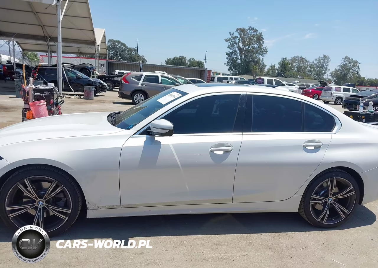 2020 BMW 330I VIN:3MW5R1J00L8B15950 - 14