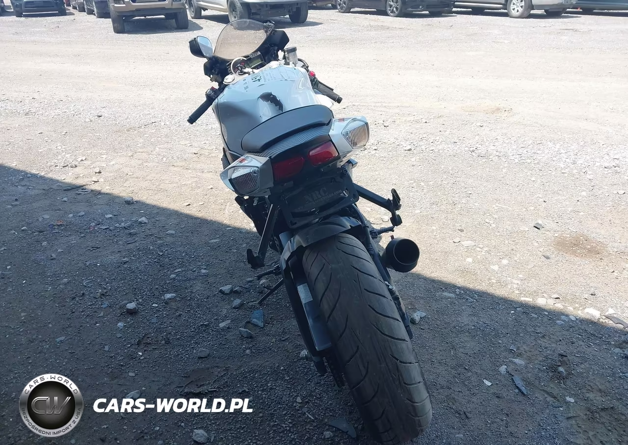2023 Suzuki Gsx-R600 VIN:JS1GN7FA7P7100598 - 6