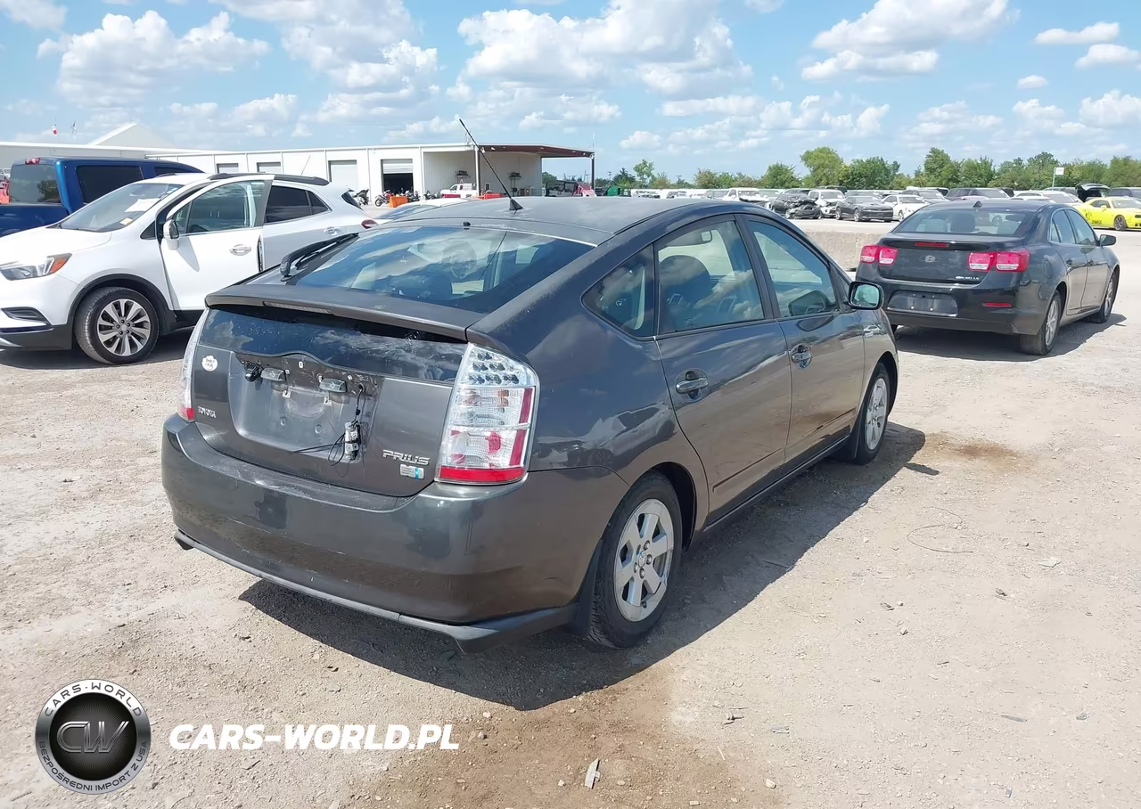 2007 Toyota Prius VIN:JTDKB20U273223215 - 4