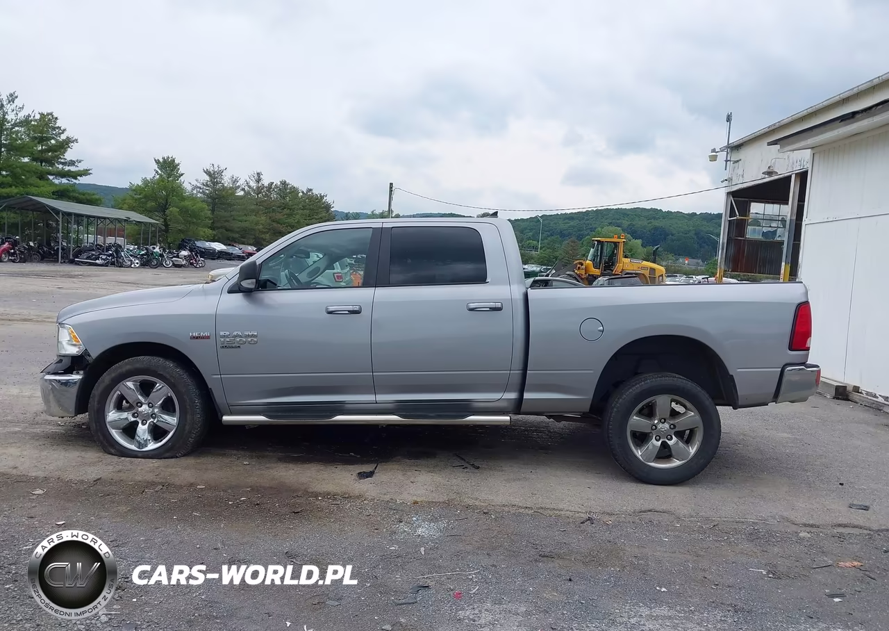 2019 Ram 1500 Classic Big Horn 4X4 6'4 Box VIN:1C6RR7TT8KS679218 - 14
