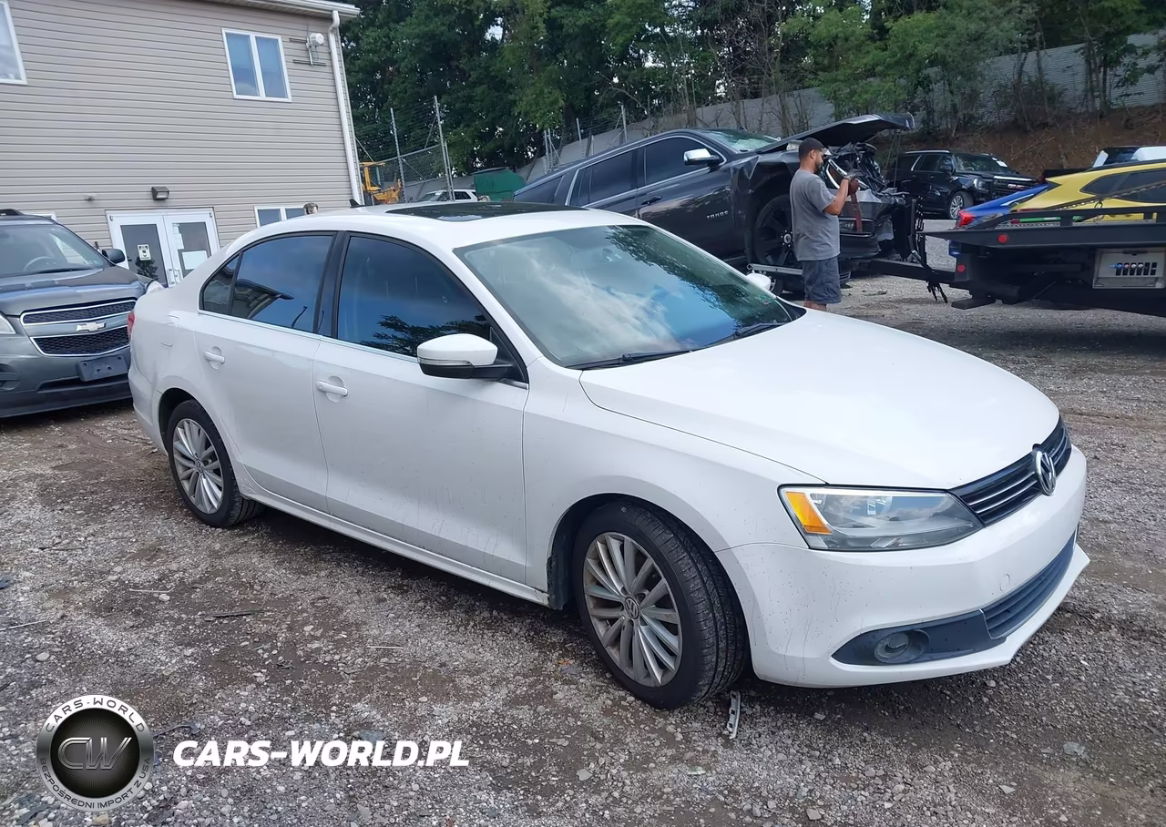 2012 Volkswagen Jetta 2.5L Sel – zdjęcie 1 z 11