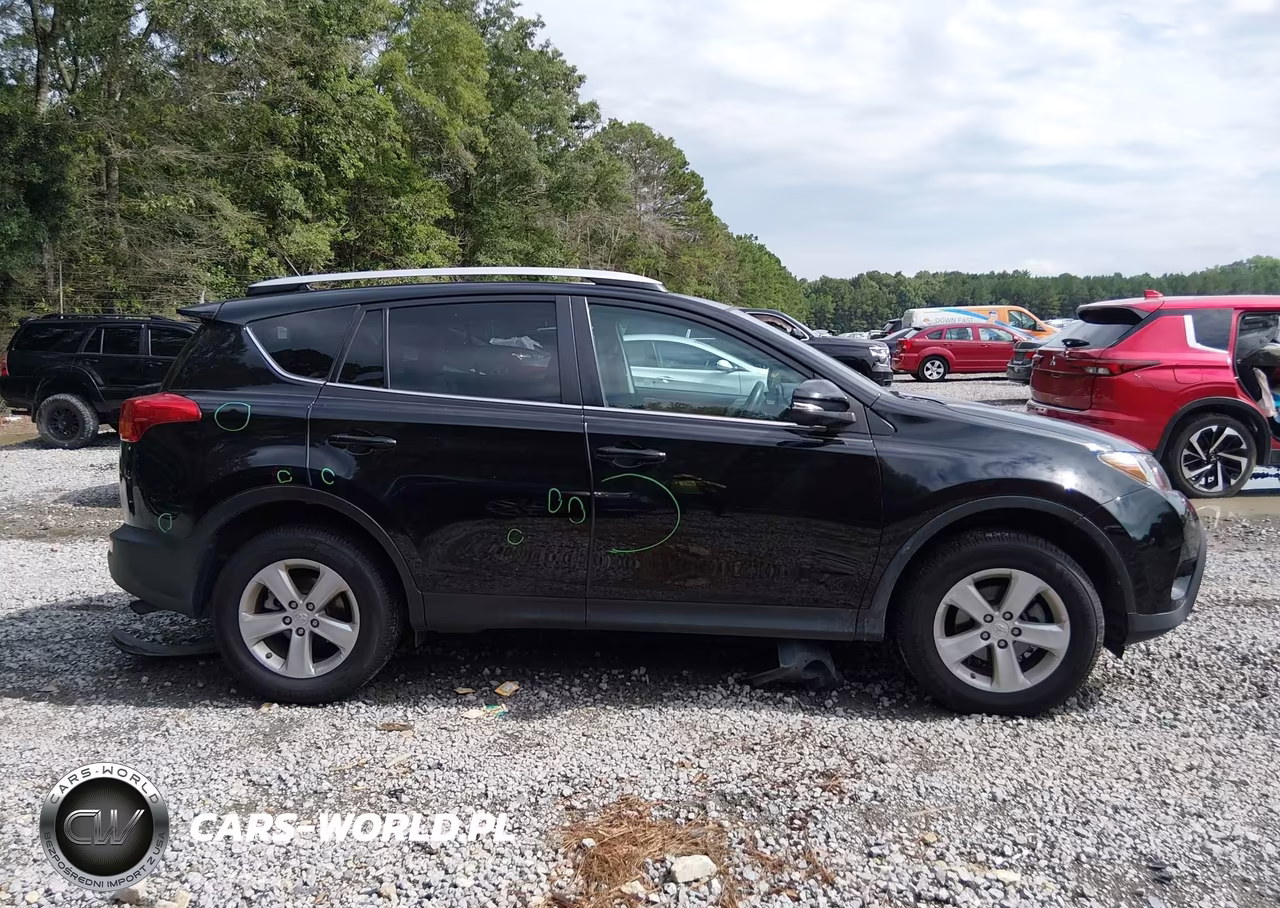 2014 Toyota Rav4 Xle VIN:2T3RFREV3EW152193 - 13