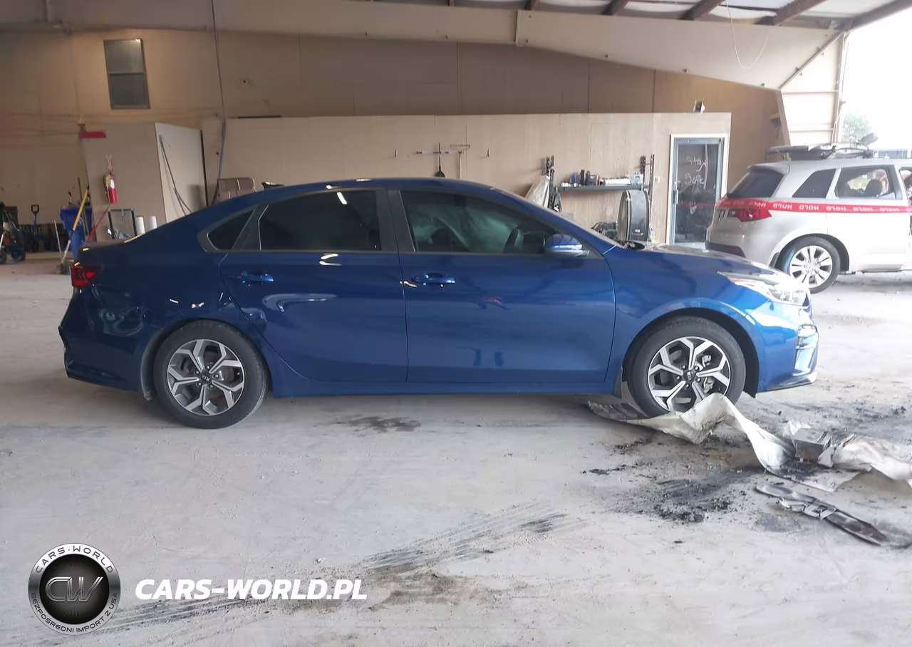 2020 Kia Forte Lxs VIN:3KPF24AD2LE205814 - 13