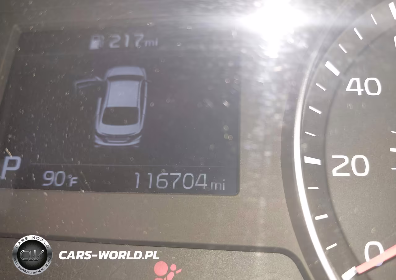 2020 Kia Forte Lxs VIN:3KPF24AD2LE205814 - 15