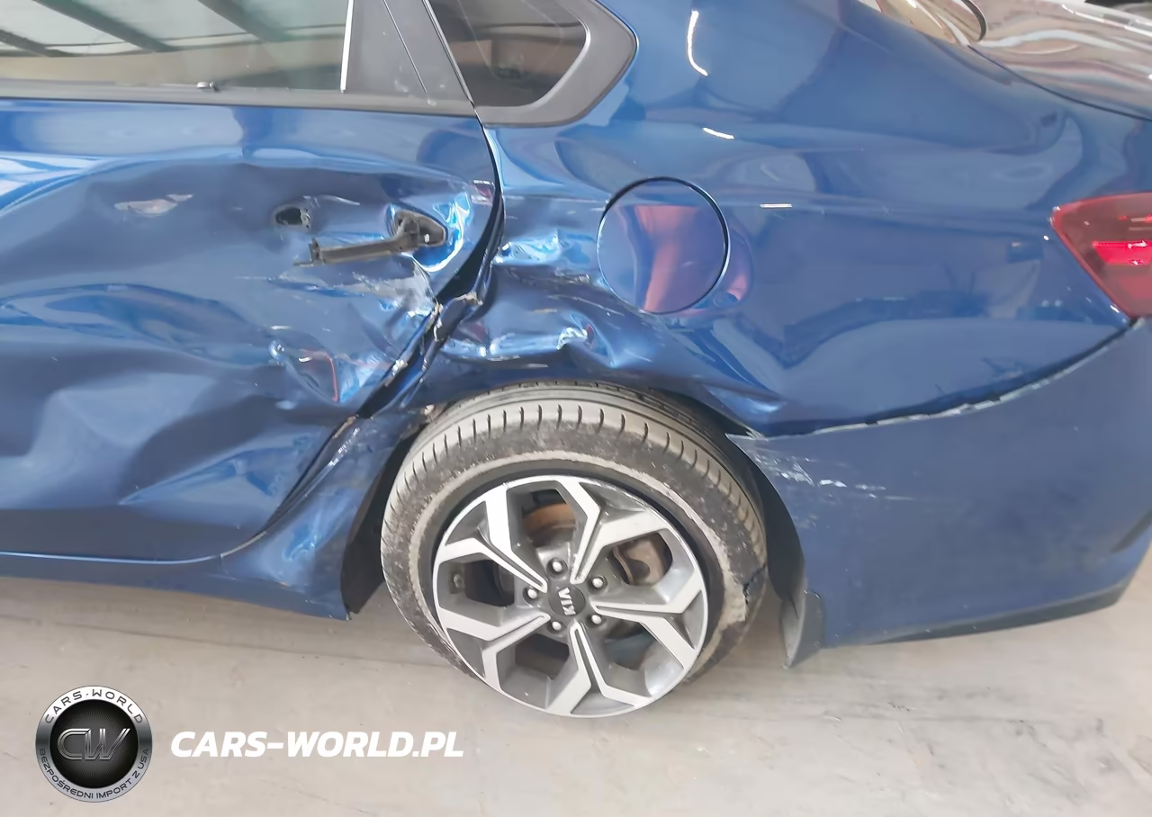 2020 Kia Forte Lxs VIN:3KPF24AD2LE205814 - 6