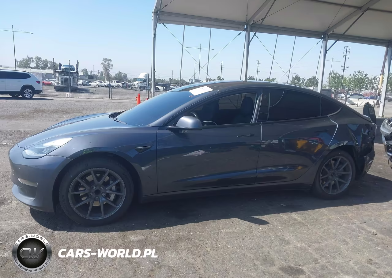 2018 Tesla Model 3 Long Range-Mid Range VIN:5YJ3E1EA9JF045401 - 13
