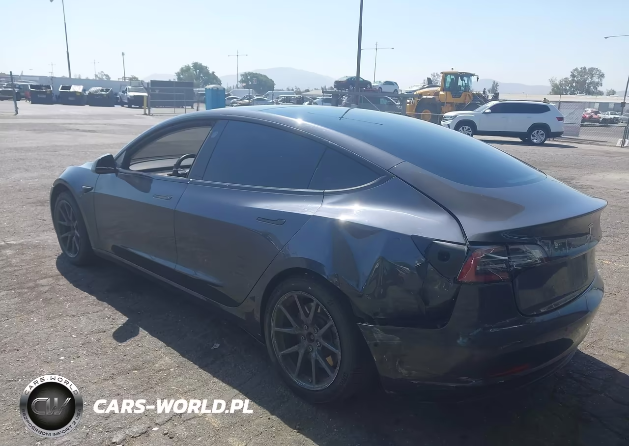 2018 Tesla Model 3 Long Range-Mid Range VIN:5YJ3E1EA9JF045401 - 3