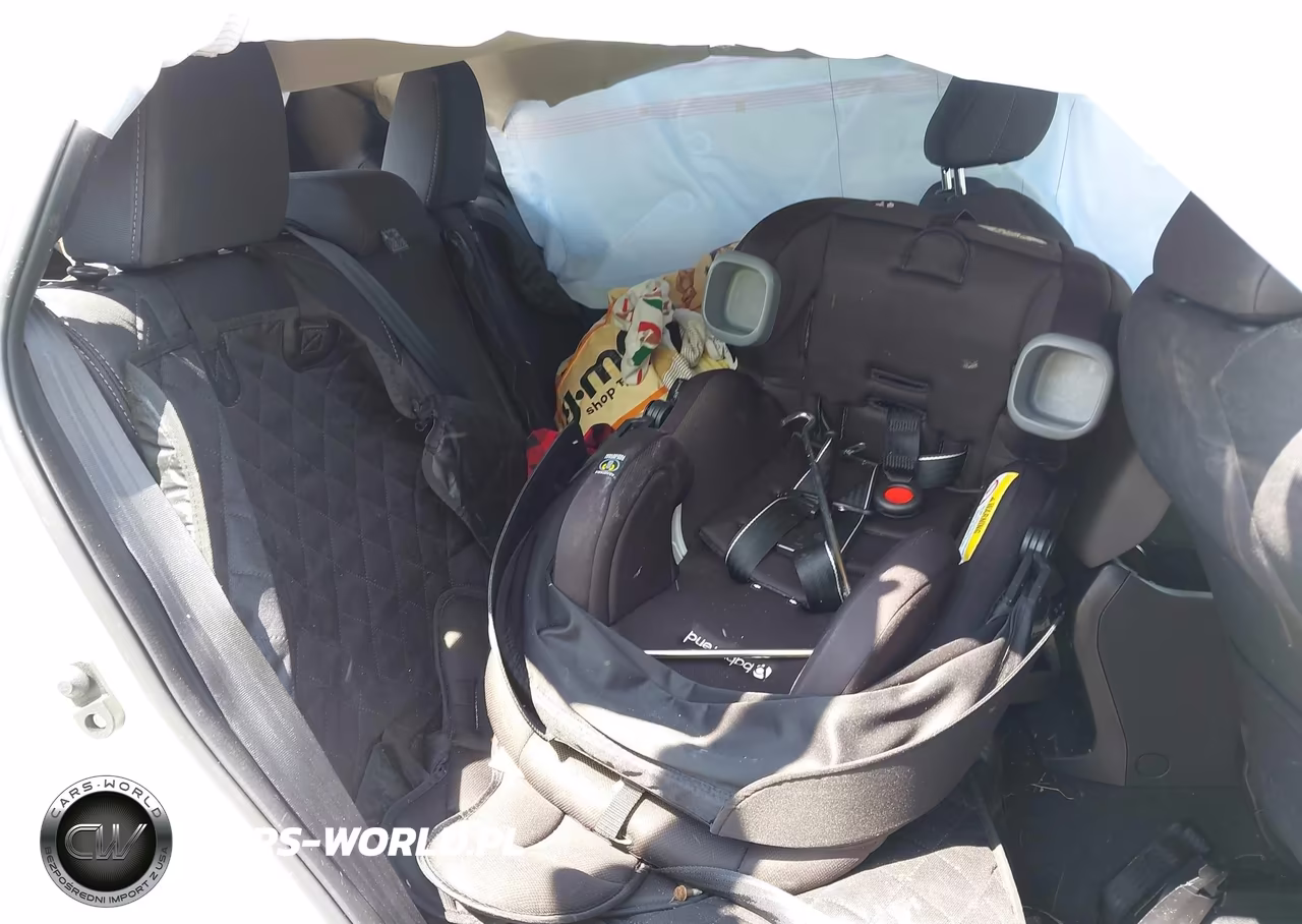 2025 Subaru Crosstrek Premium VIN:JF2GUHDC4S8290982 - 8