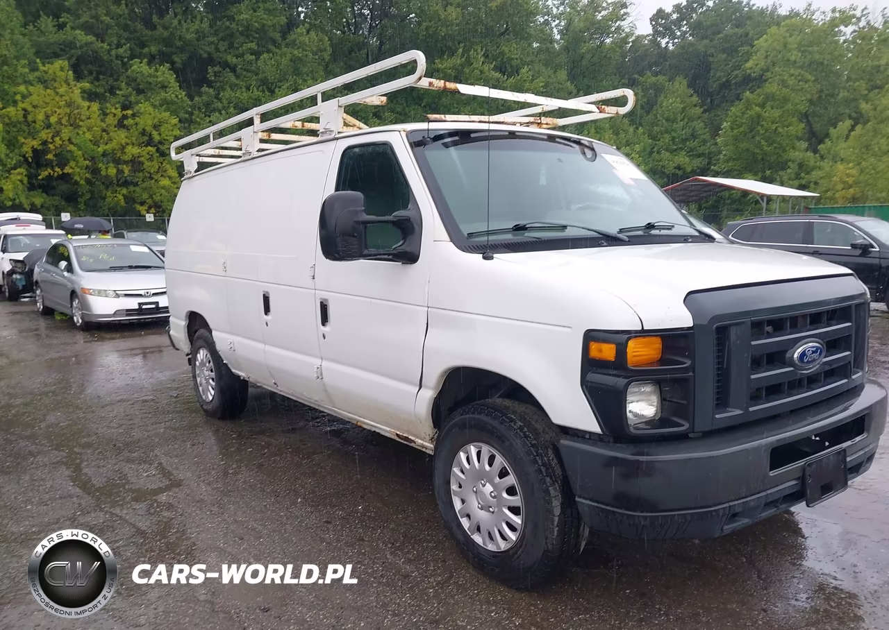2012 Ford E-350 Super Duty Commercial