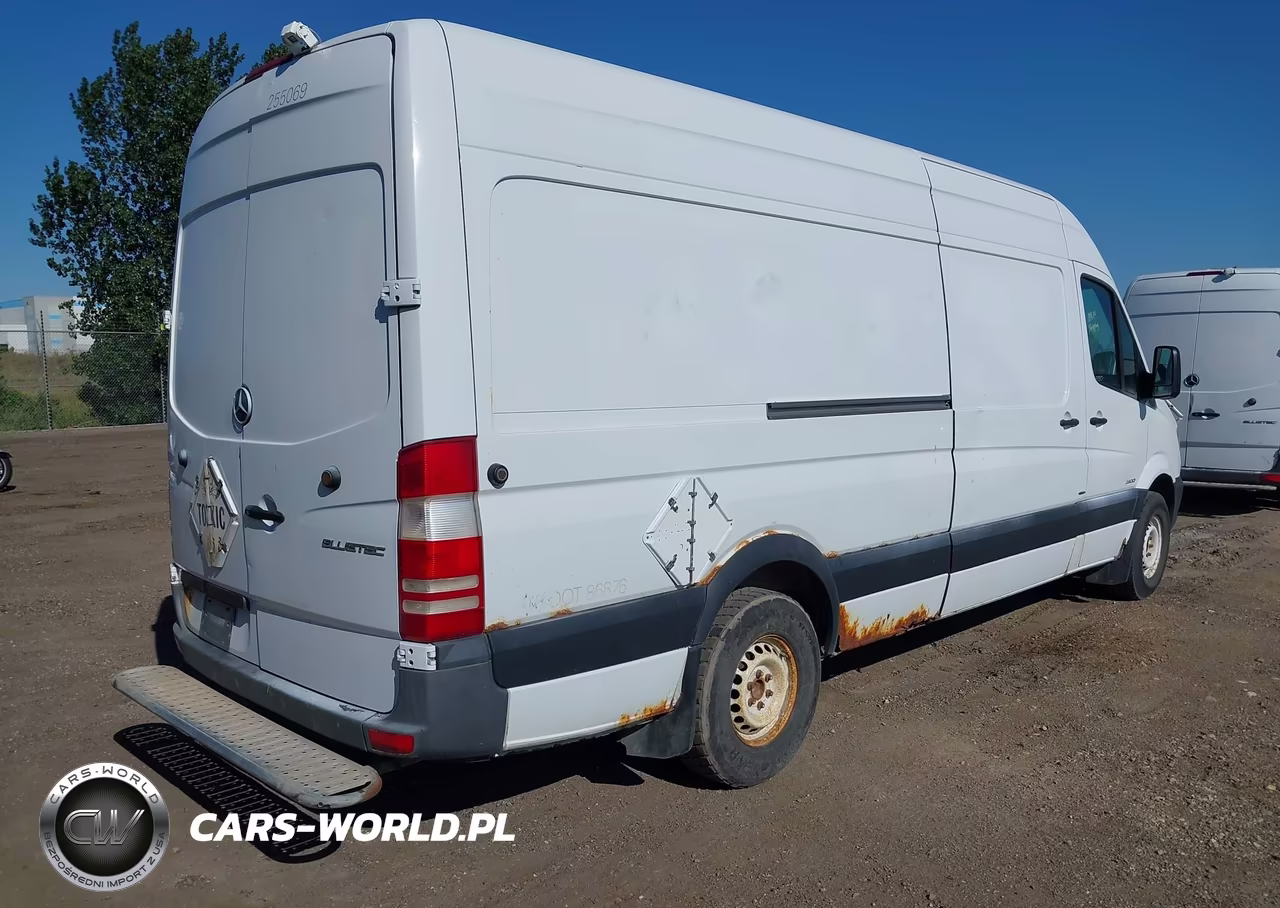 2014 Mercedes-Benz Sprinter 2500 High Roof VIN:WD3PE8DE1E5899170 - 4
