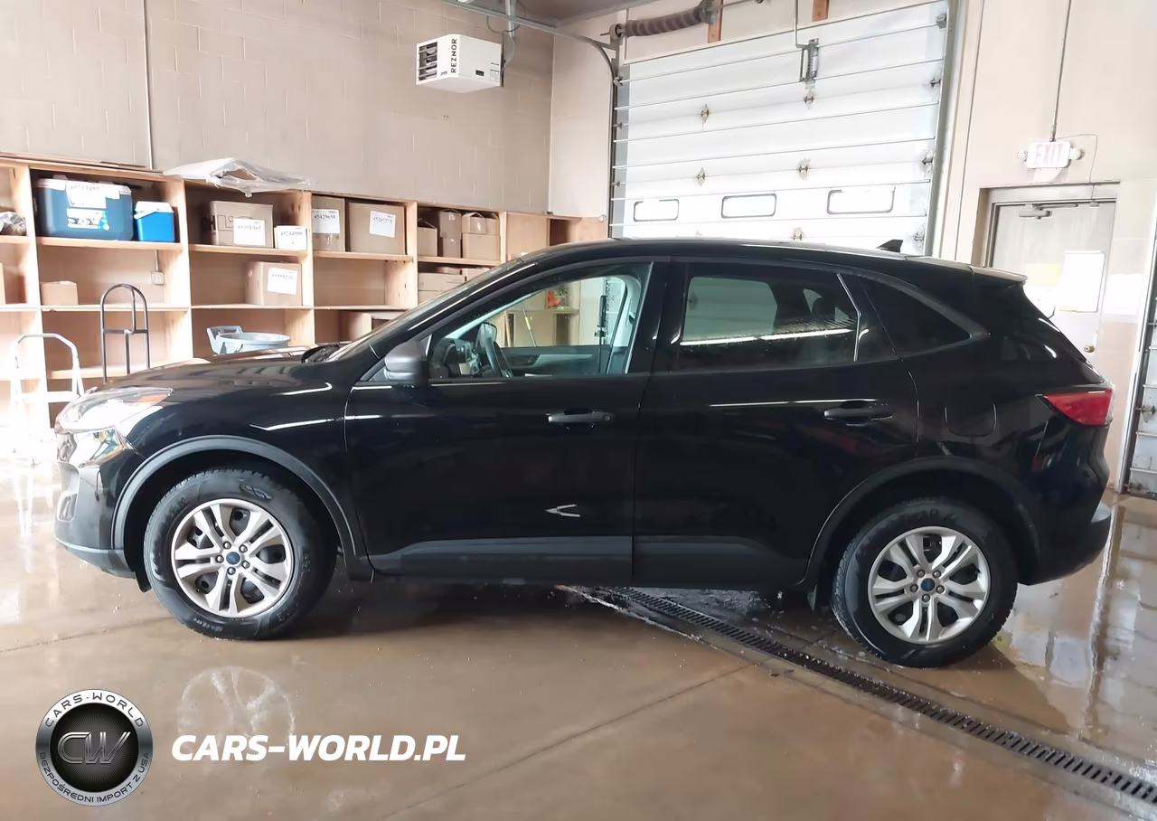 2022 Ford Escape S VIN:1FMCU9F61NUB50096 - 19