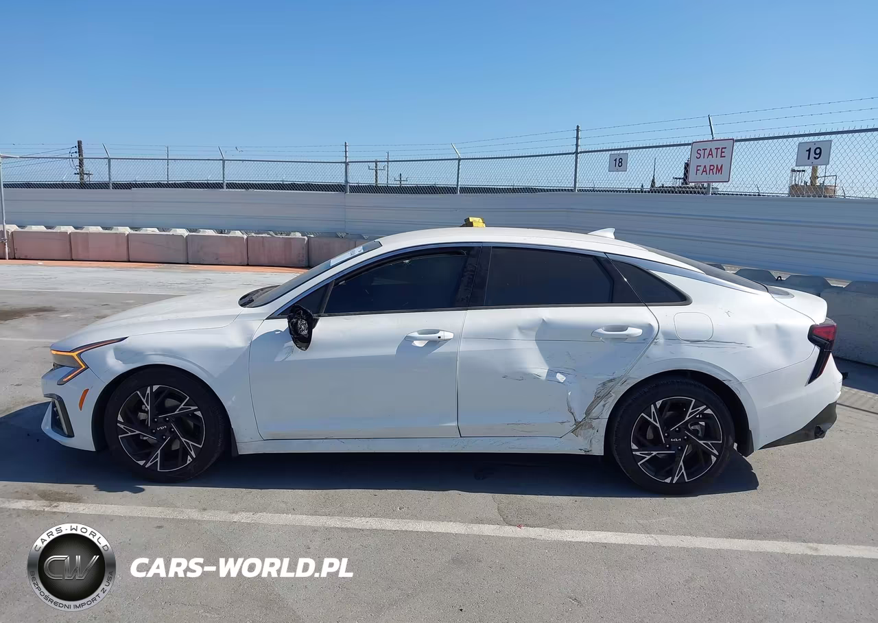 2025 Kia K5 Gt-Line VIN:KNAG64J72S5313599 - 14