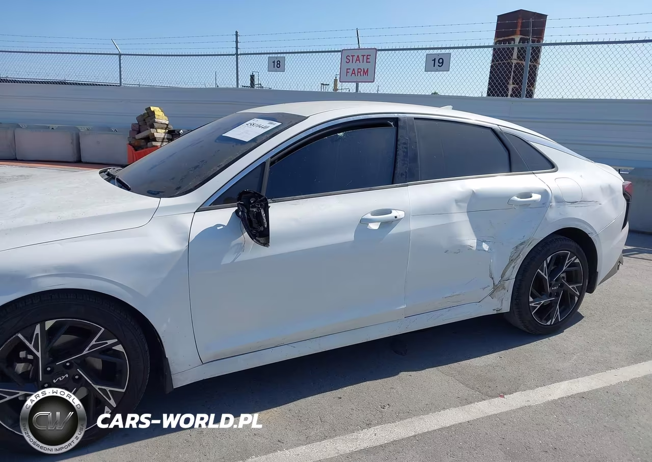 2025 Kia K5 Gt-Line VIN:KNAG64J72S5313599 - 6