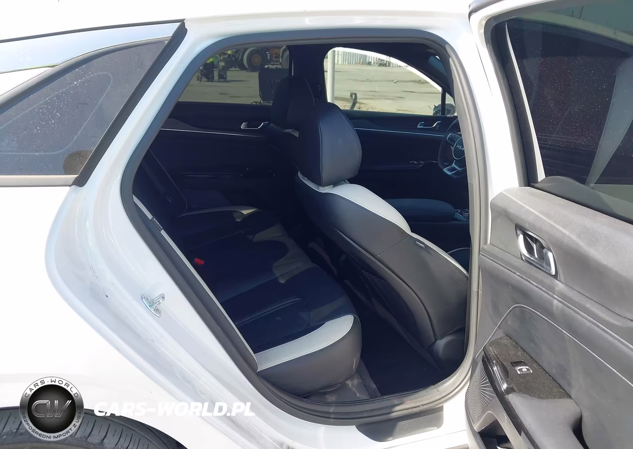 2025 Kia K5 Gt-Line VIN:KNAG64J72S5313599 - 8