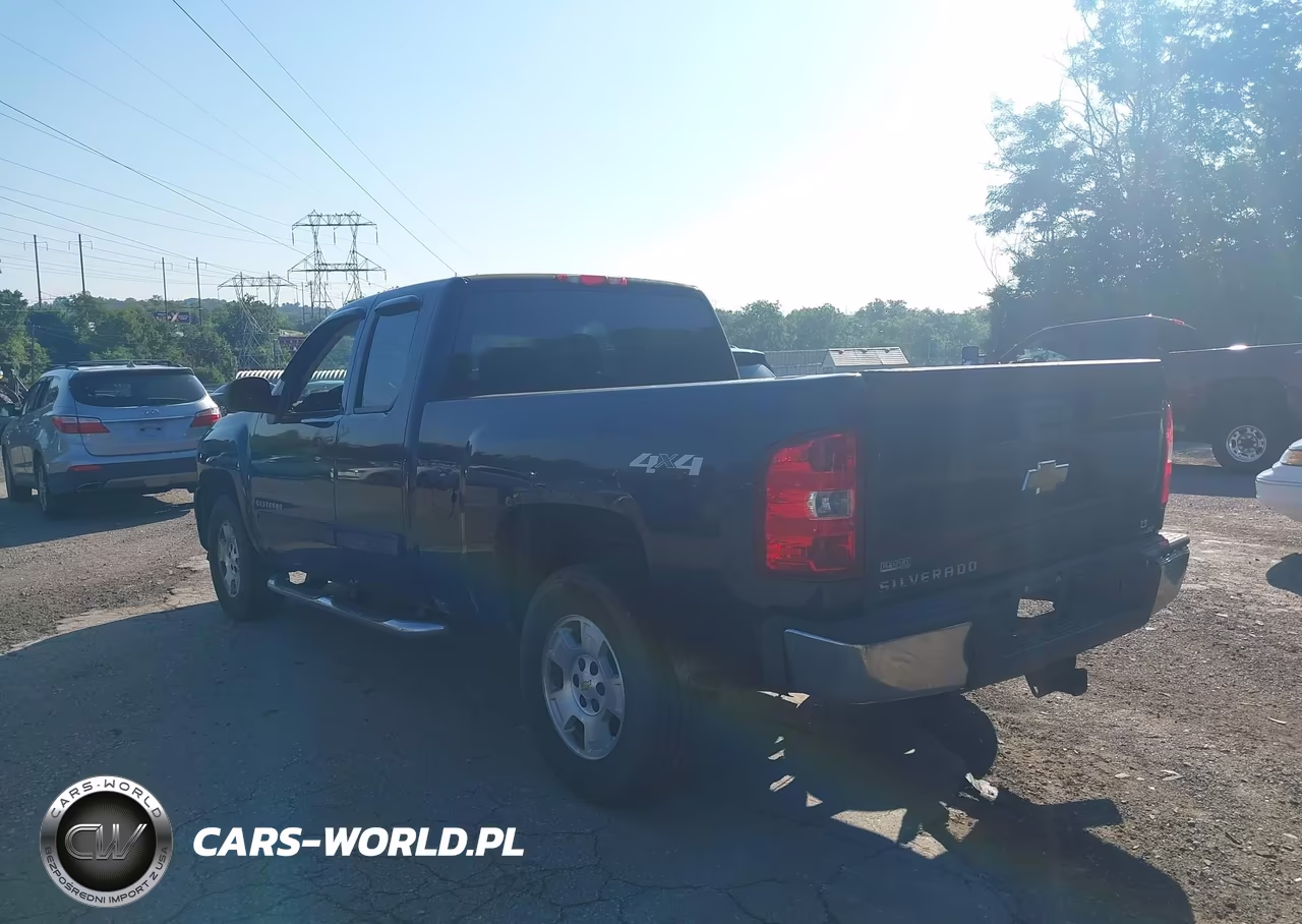 2011 Chevrolet Silverado 1500 Lt VIN:1GCRKSE30BZ122808 - 3