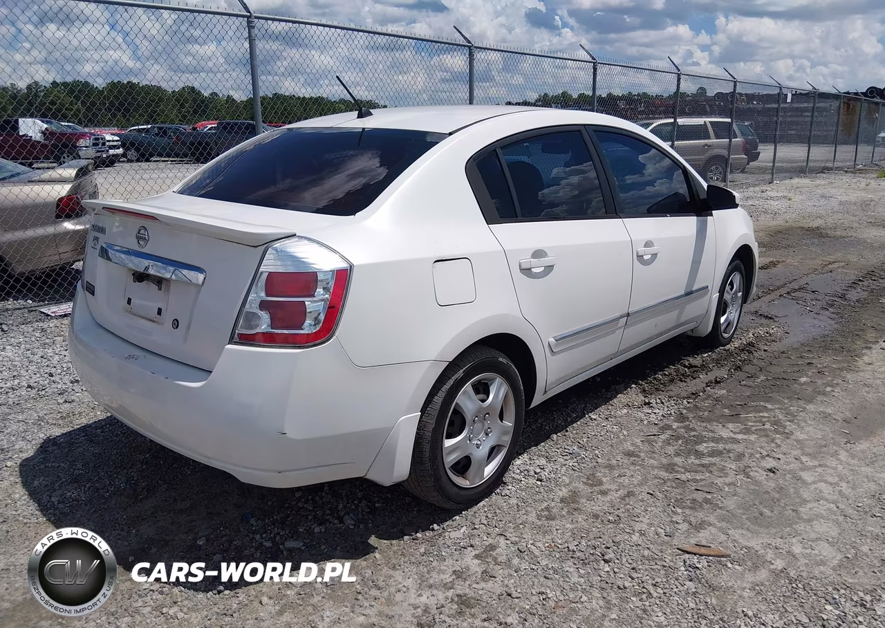 2011 Nissan Sentra VIN:3N1AD68P8BL730051 - 4