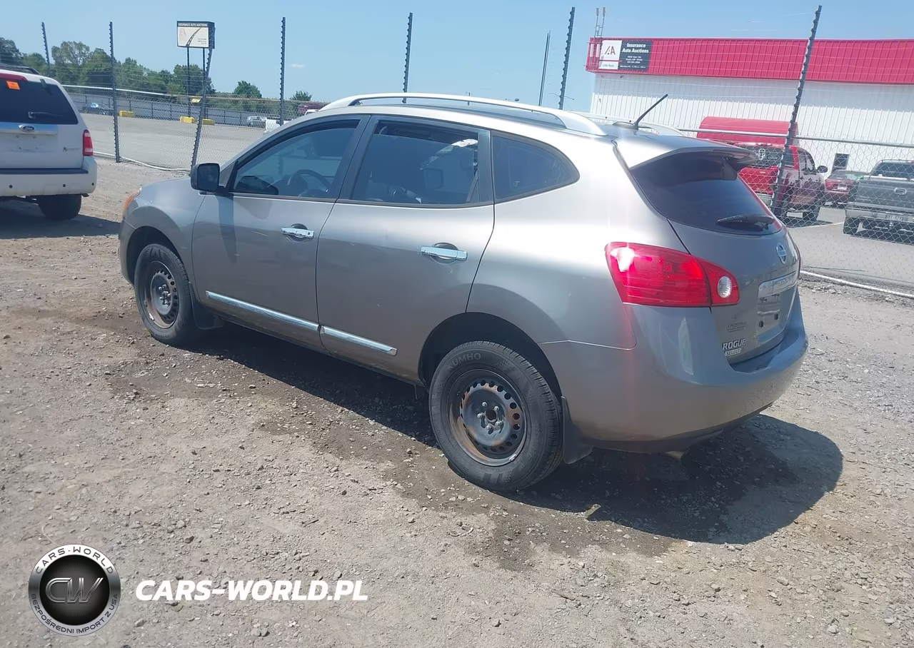 2015 Nissan Rogue Select S VIN:JN8AS5MT4FW666000 - 3