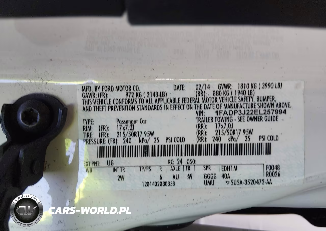 2014 Ford Focus Titanium VIN:1FADP3J22EL257994 - 9