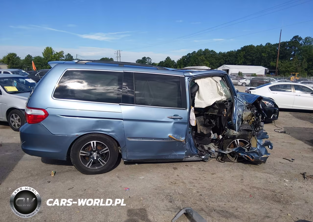 2005 Honda Odyssey Touring VIN:5FNRL38845B120113 - 13