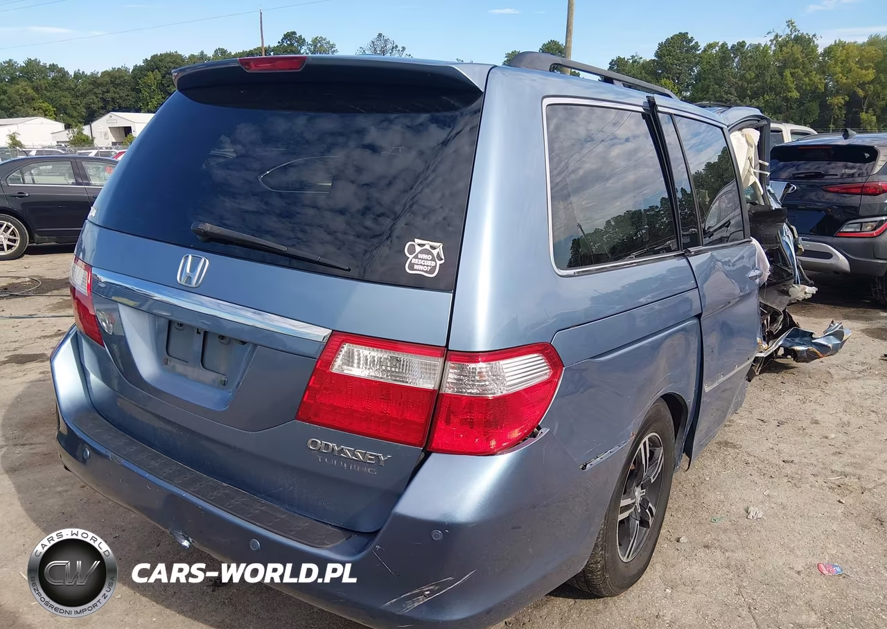 2005 Honda Odyssey Touring VIN:5FNRL38845B120113 - 4