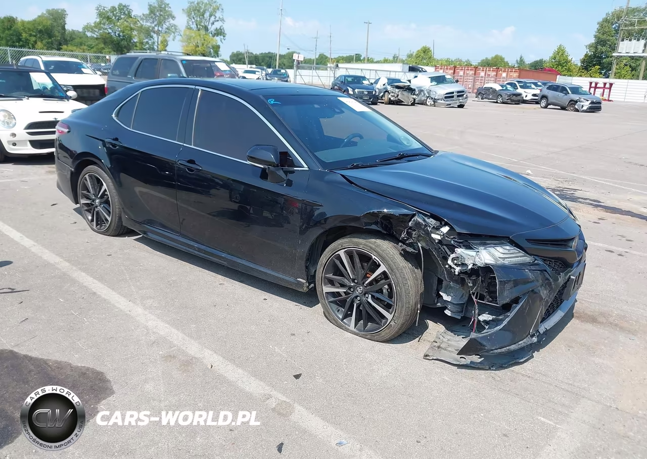 2020 Toyota Camry Xse V6 – zdjęcie 1 z 20