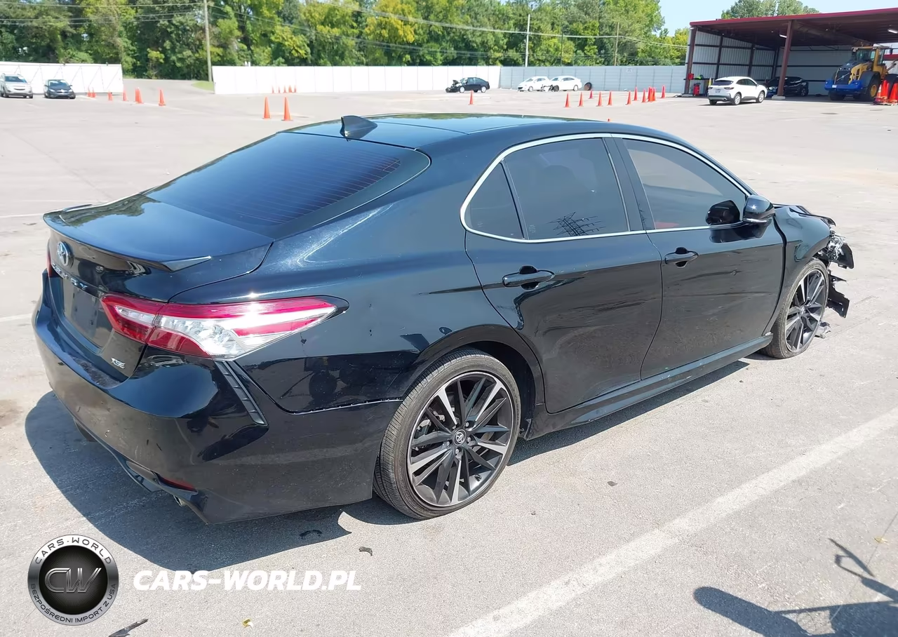 2020 Toyota Camry Xse V6 VIN:4T1KZ1AK9LU037951 - 4