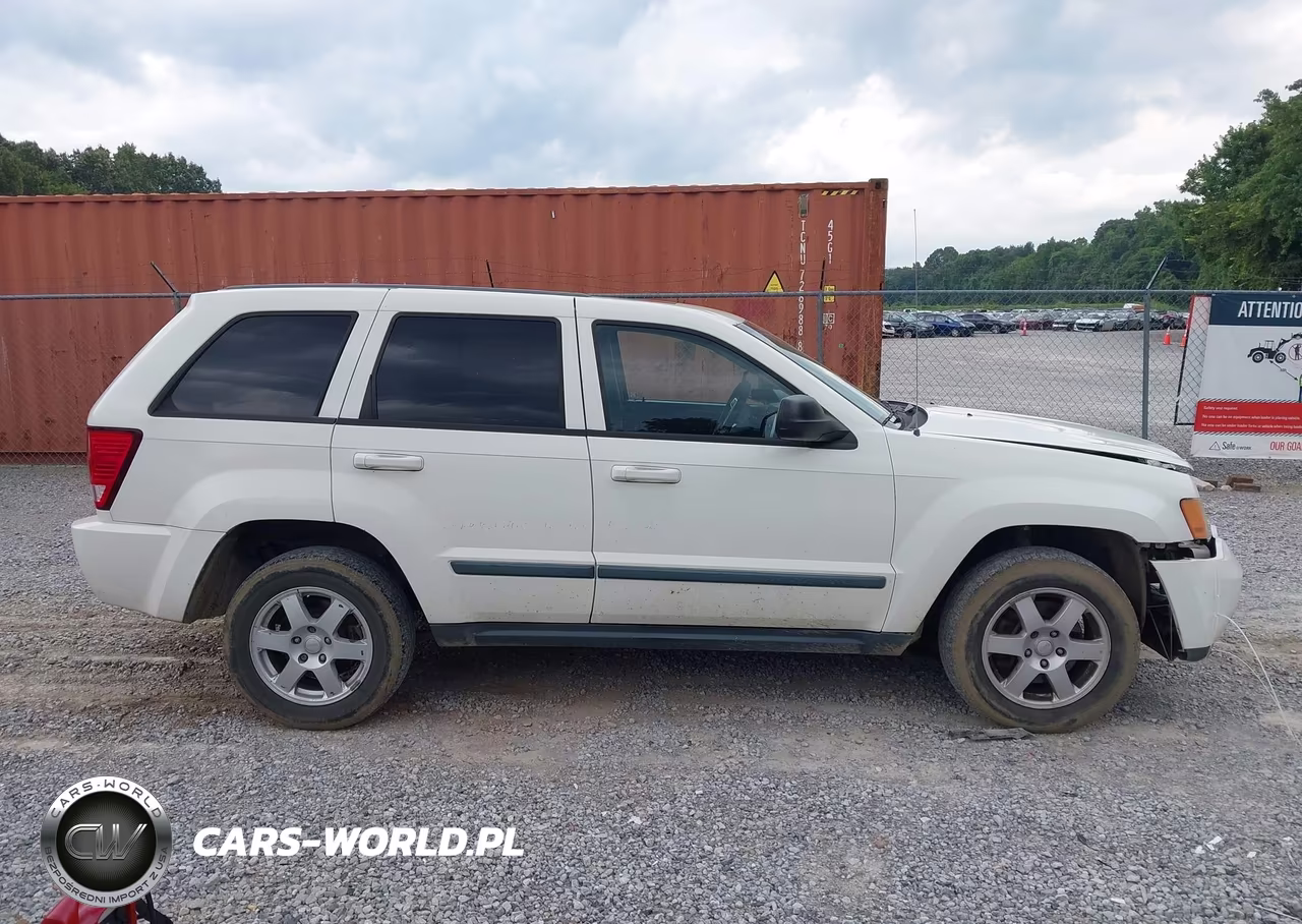 2008 Jeep Grand Cherokee Laredo VIN:1J8GR48K18C183297 - 13