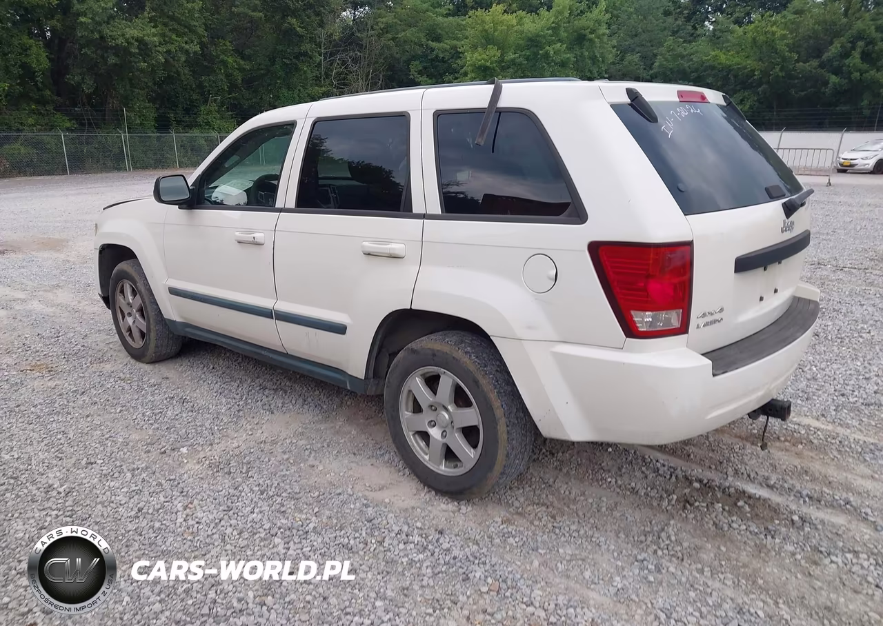 2008 Jeep Grand Cherokee Laredo VIN:1J8GR48K18C183297 - 3