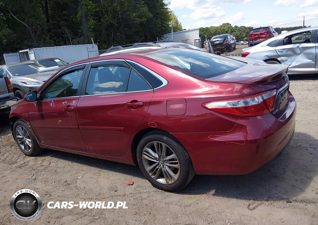 2015 Toyota Camry Se VIN:4T1BF1FK2FU987722 - 15