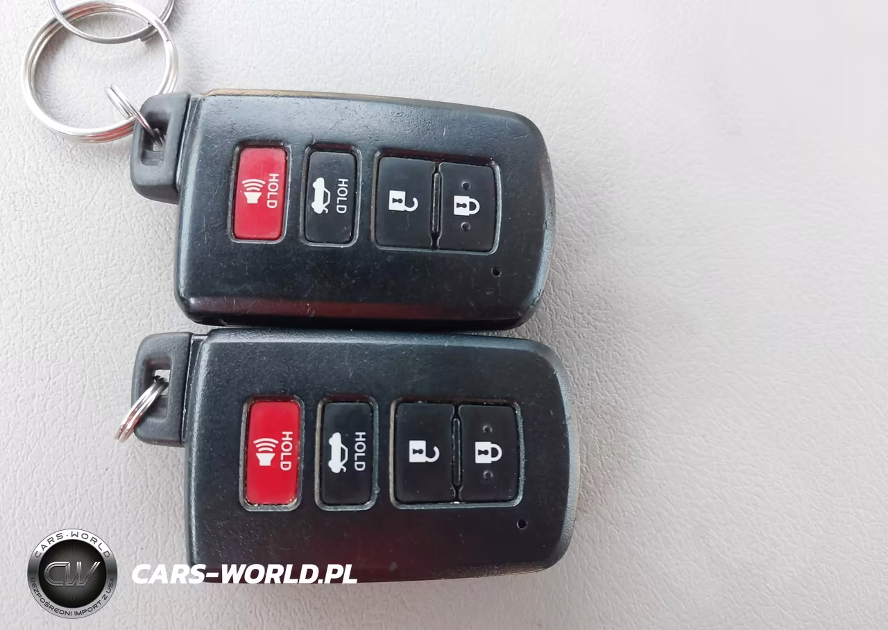2014 Toyota Camry Hybrid Le VIN:4T1BD1FK7EU114326 - 11