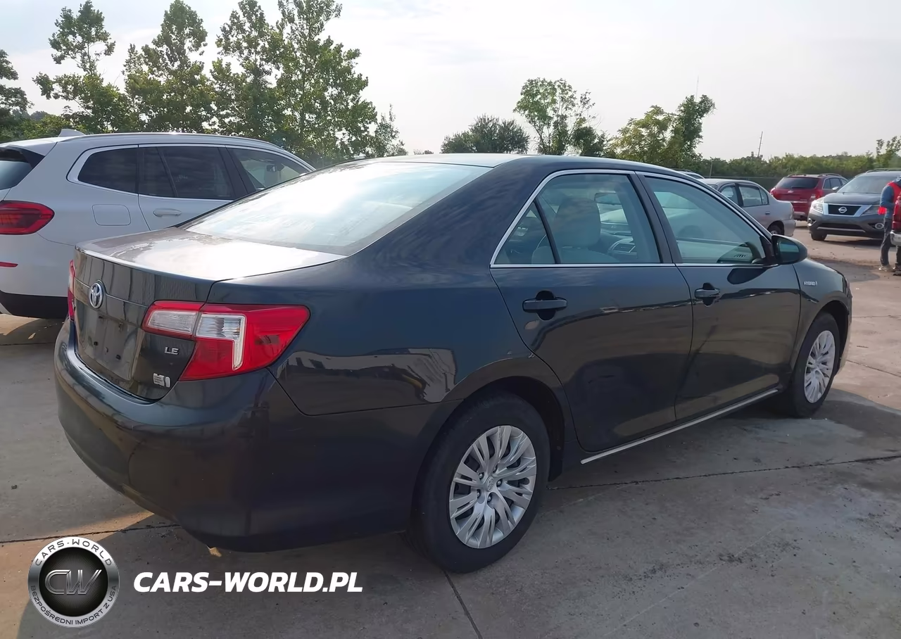 2014 Toyota Camry Hybrid Le VIN:4T1BD1FK7EU114326 - 4