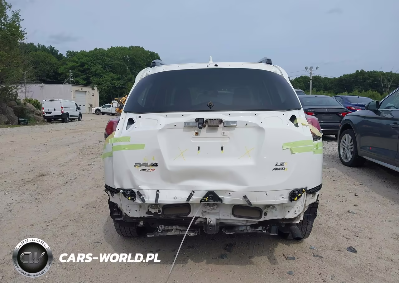 2018 Toyota Rav4 Le VIN:JTMBFREV1JD248736 - 17